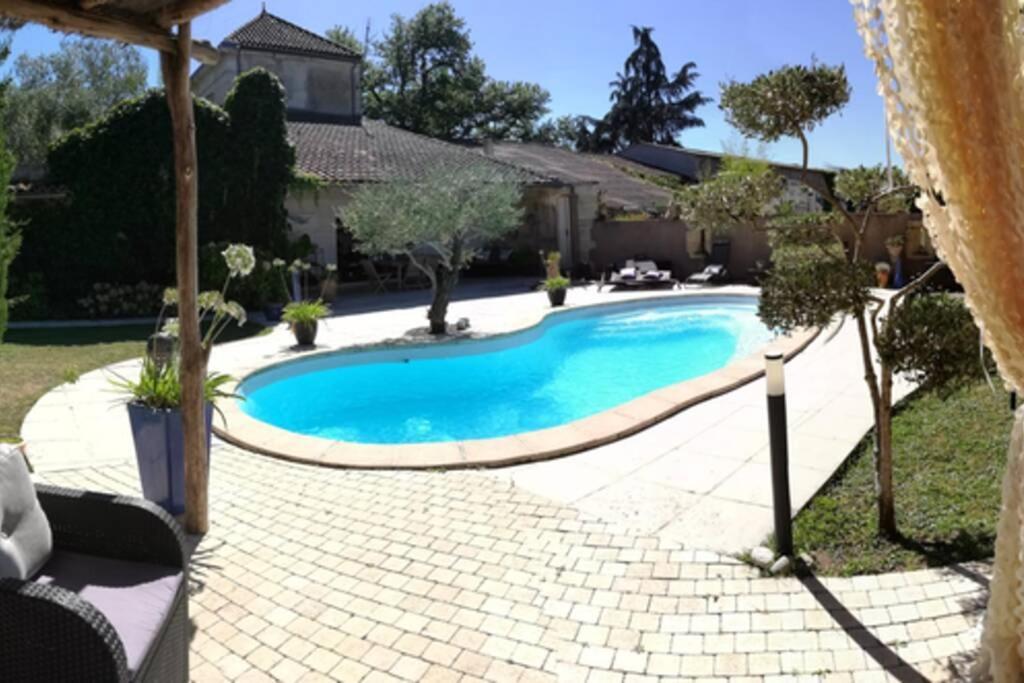 Wine Garden Villa Gardegan-et-Tourtirac Exterior foto